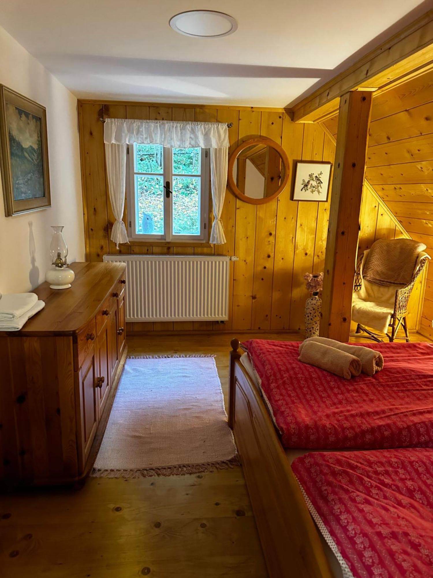 Chalupa Šárka Dolni Dvur Exterior foto